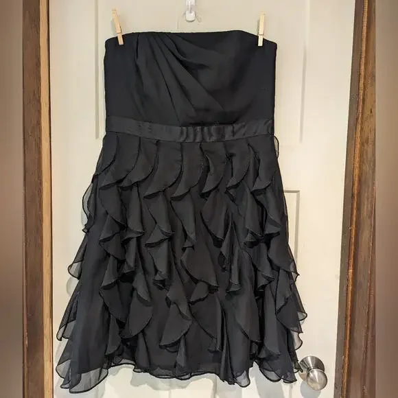 White House Black Market Strapless Ruffle Chiffon Lined Knee Length Dress 14 - Picture 2 of 6